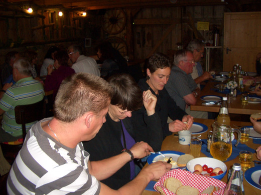 aus16_JPG-1309680844