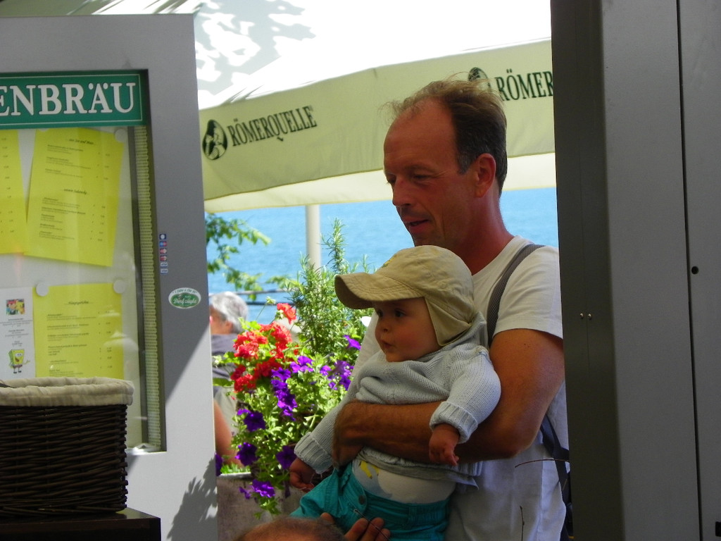 111_7008_JPG-1309688658