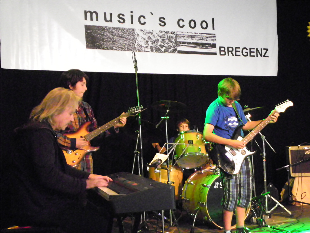 111_8511_JPG-1309689408