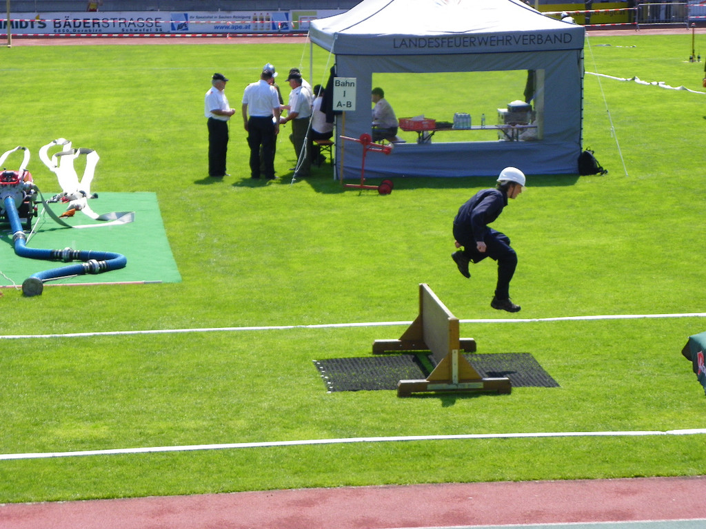 111_7683_JPG-1309690093