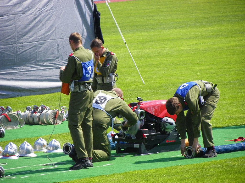 111_7666_JPG-1309689958