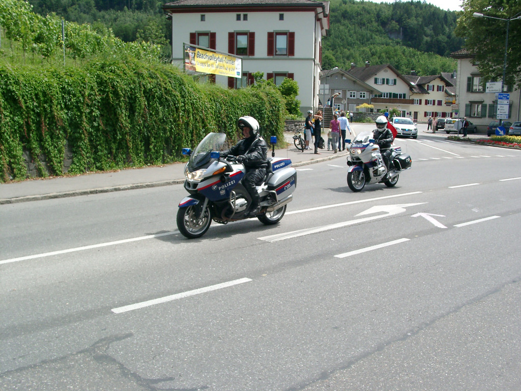 01010609_JPG-1309707722