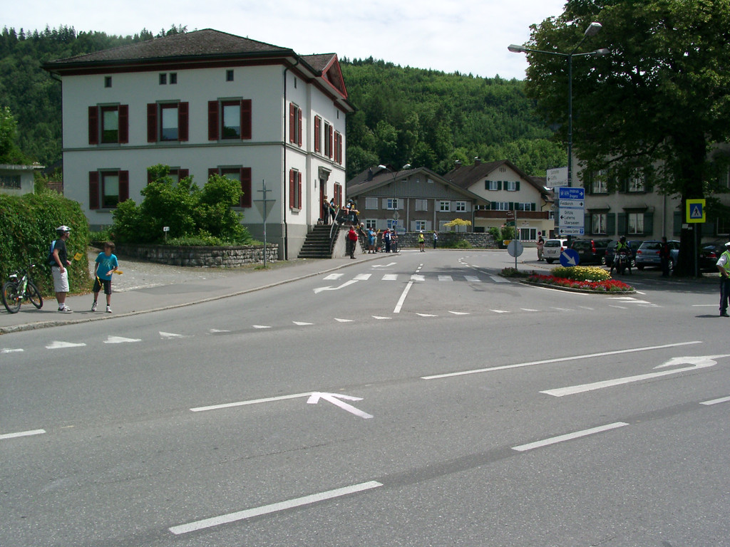 01010612_JPG-1309707759