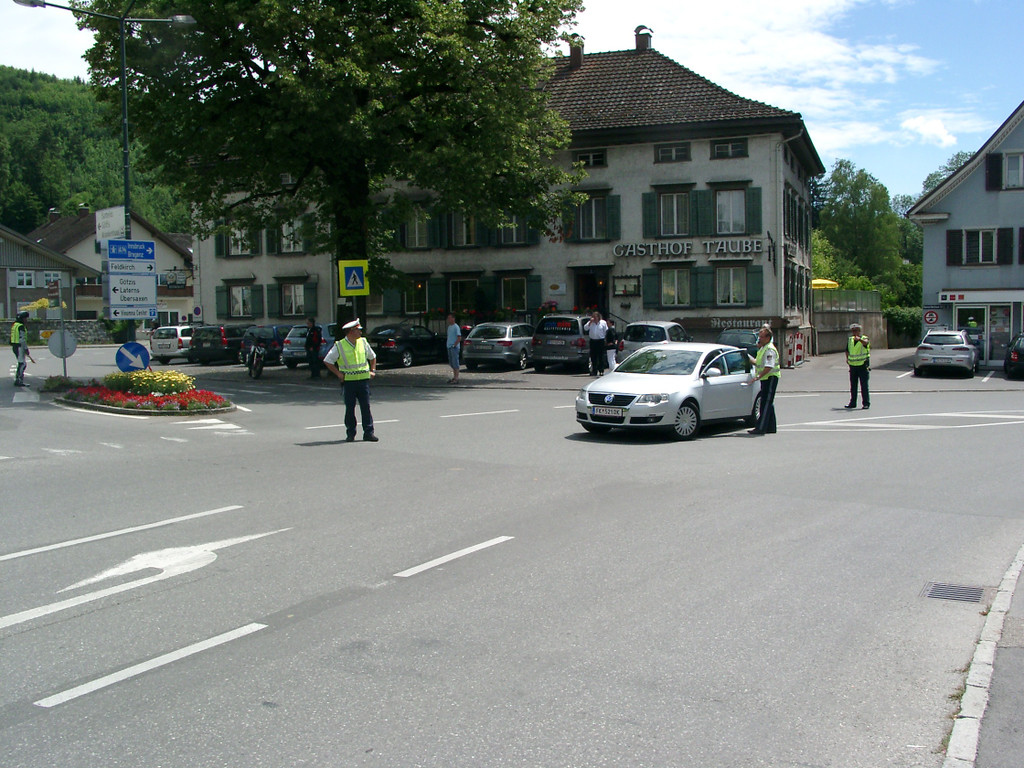 01010613_JPG-1309707779