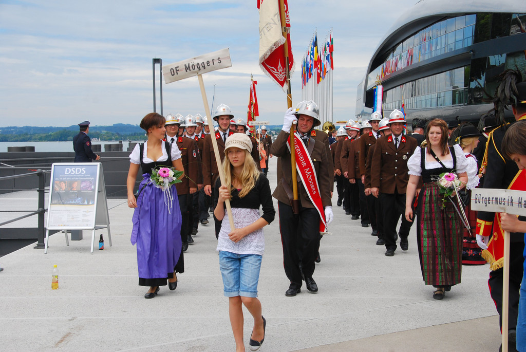 fw_moeggers01_jpg-1309711929