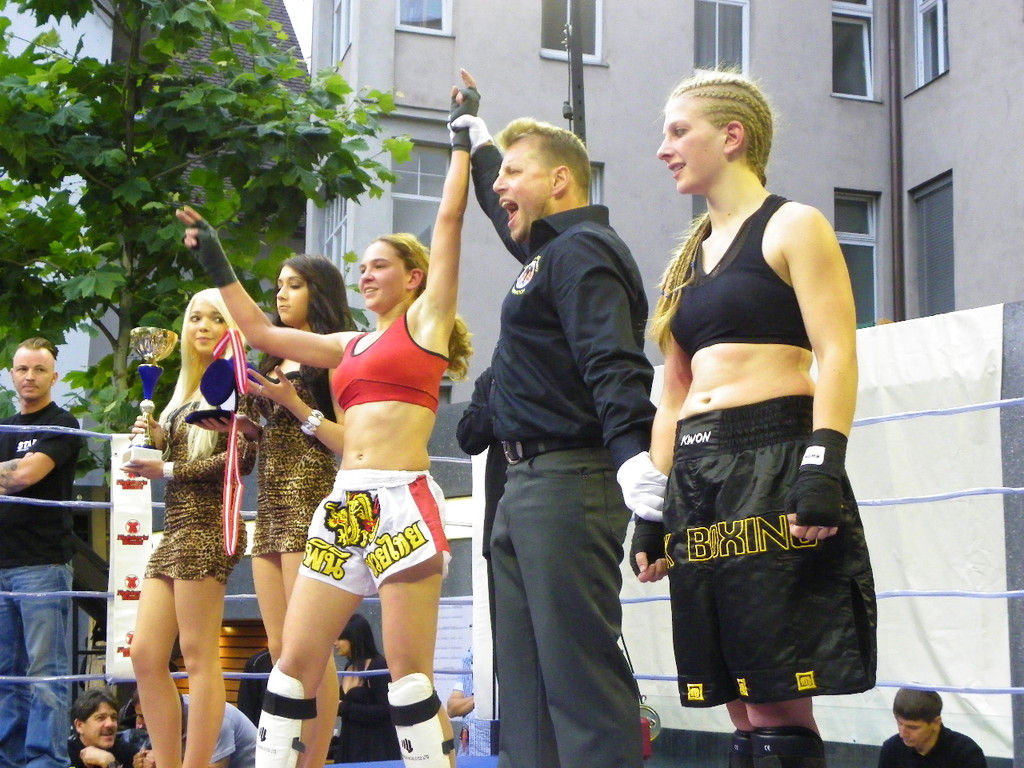 111_6822_JPG-1309713855