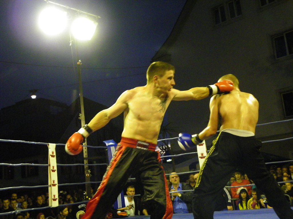 111_6986_JPG-1309714017