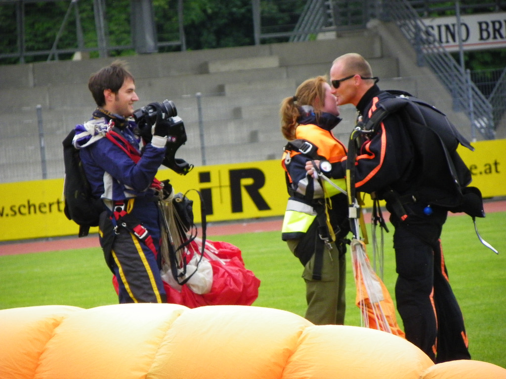 111_8580_JPG-1309728043