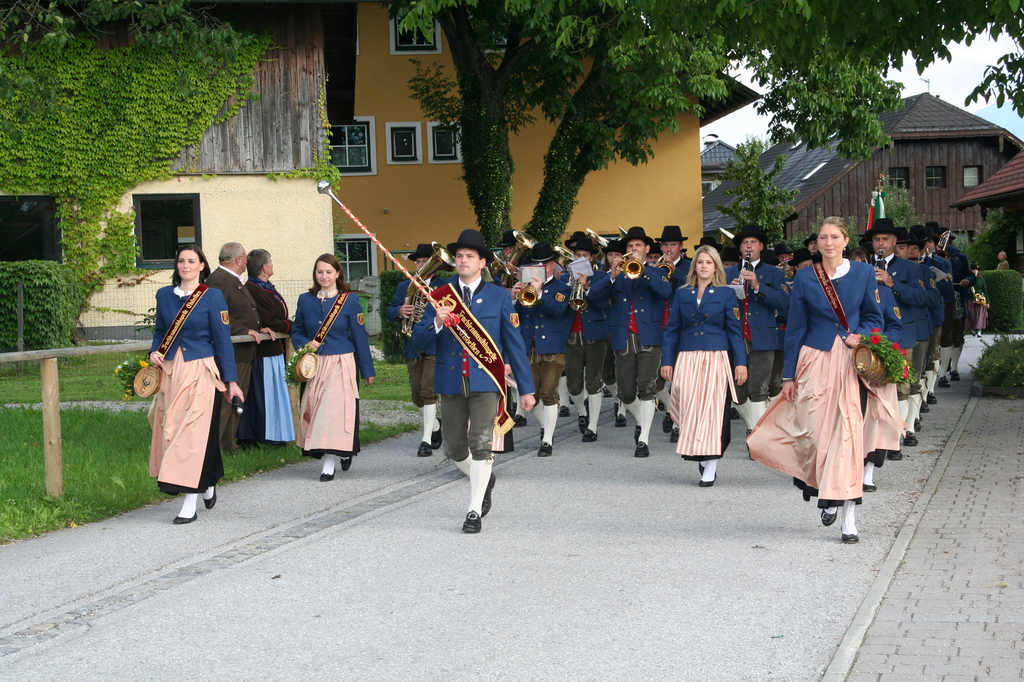 2011_07_02 Festmusik Marsch zum Festplatz IMG_0140 10x15.jpg
