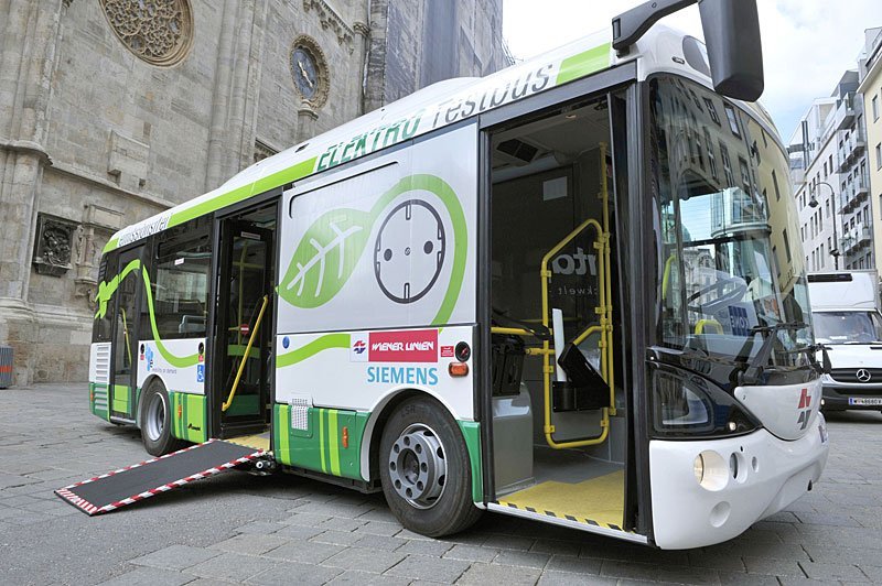Elektrobus_Test_2011_04.jpg