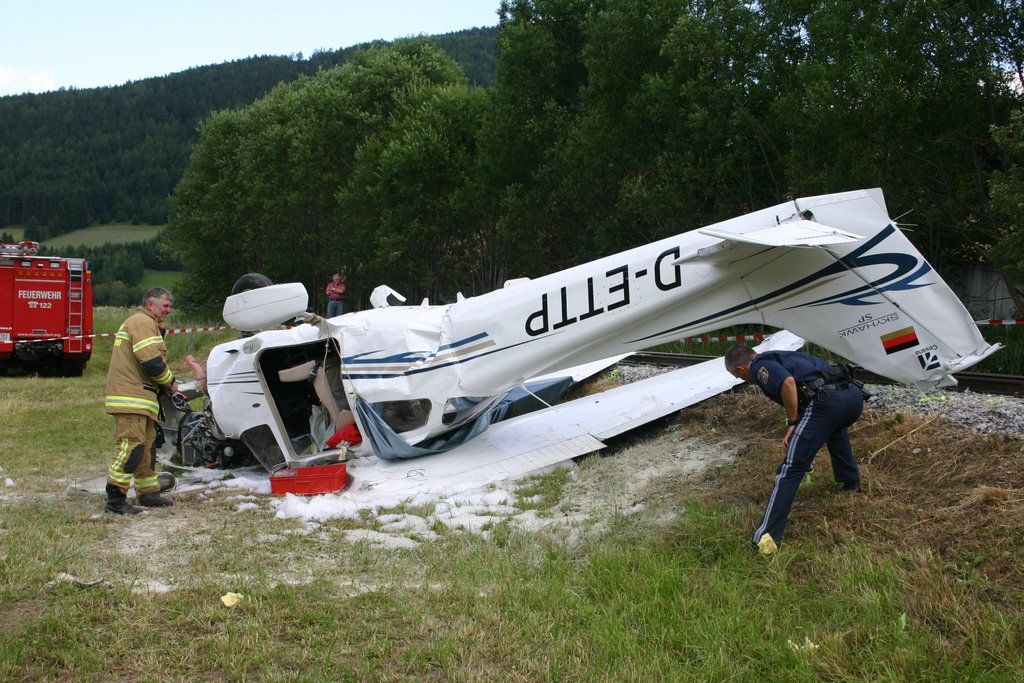 Flugzeugabsturz060711001.jpg