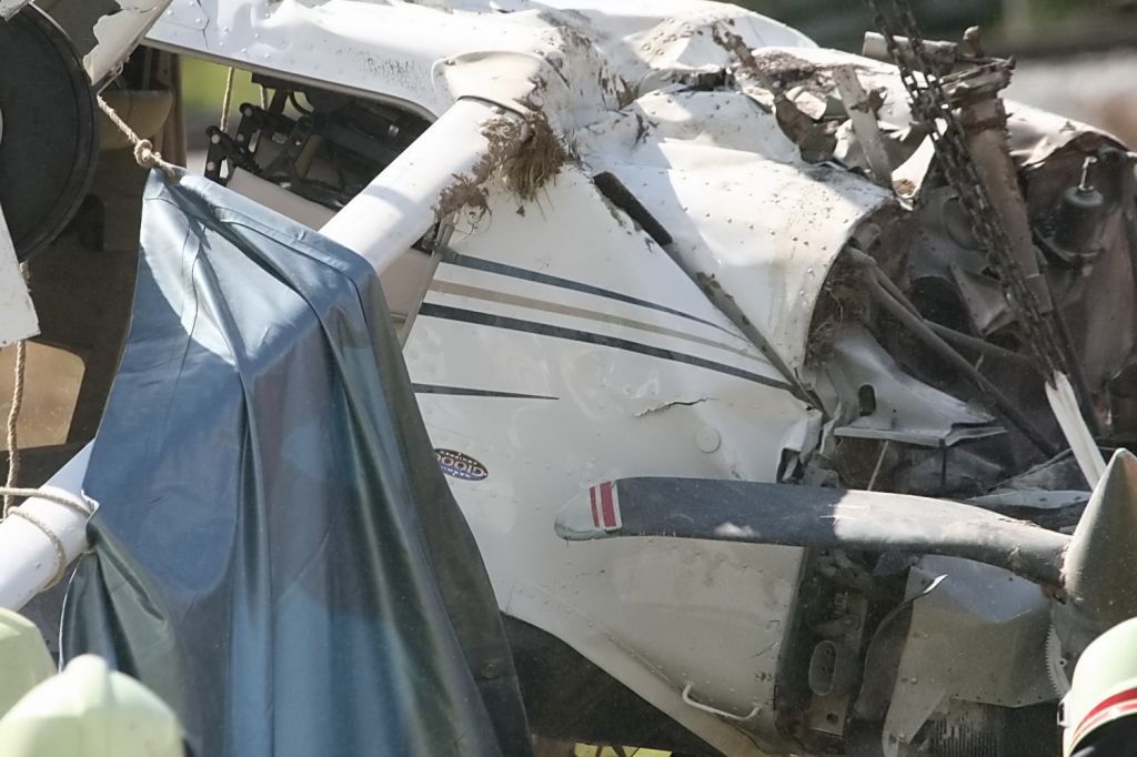 normal_06072011flugzeugffaktivnews_058.jpg
