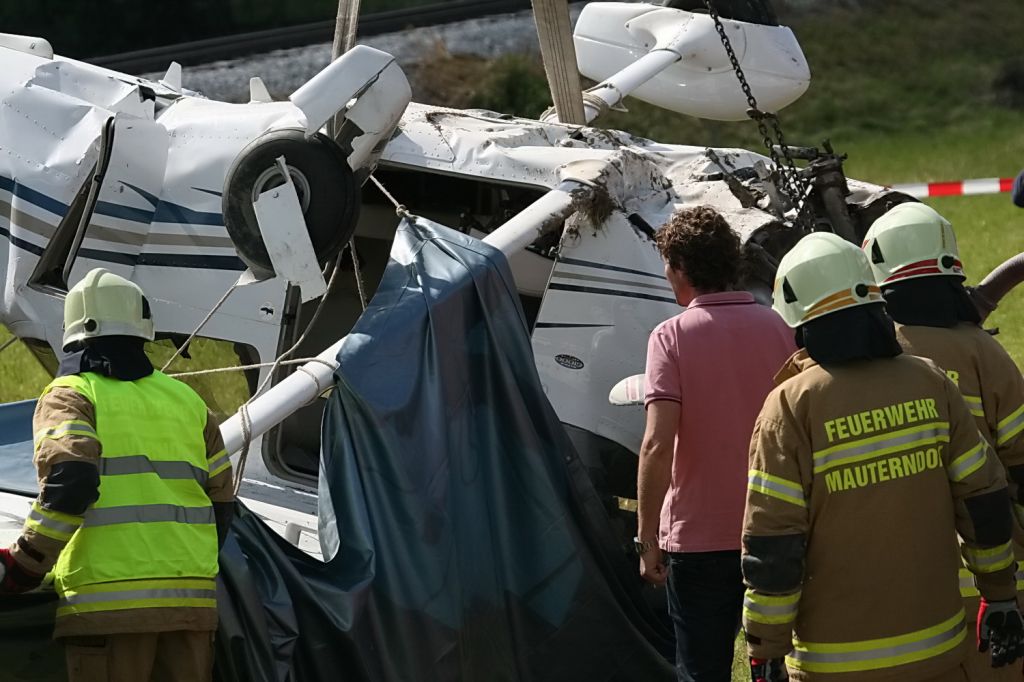 normal_06072011flugzeugffaktivnews_072.jpg