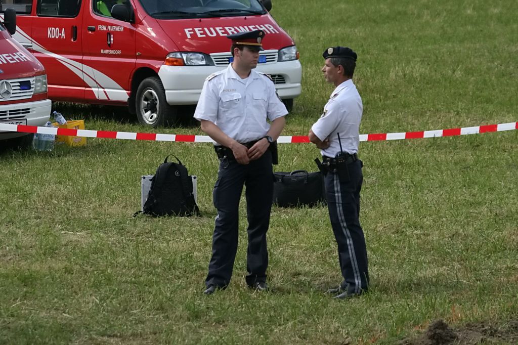 normal_06072011flugzeugffaktivnews_078.jpg
