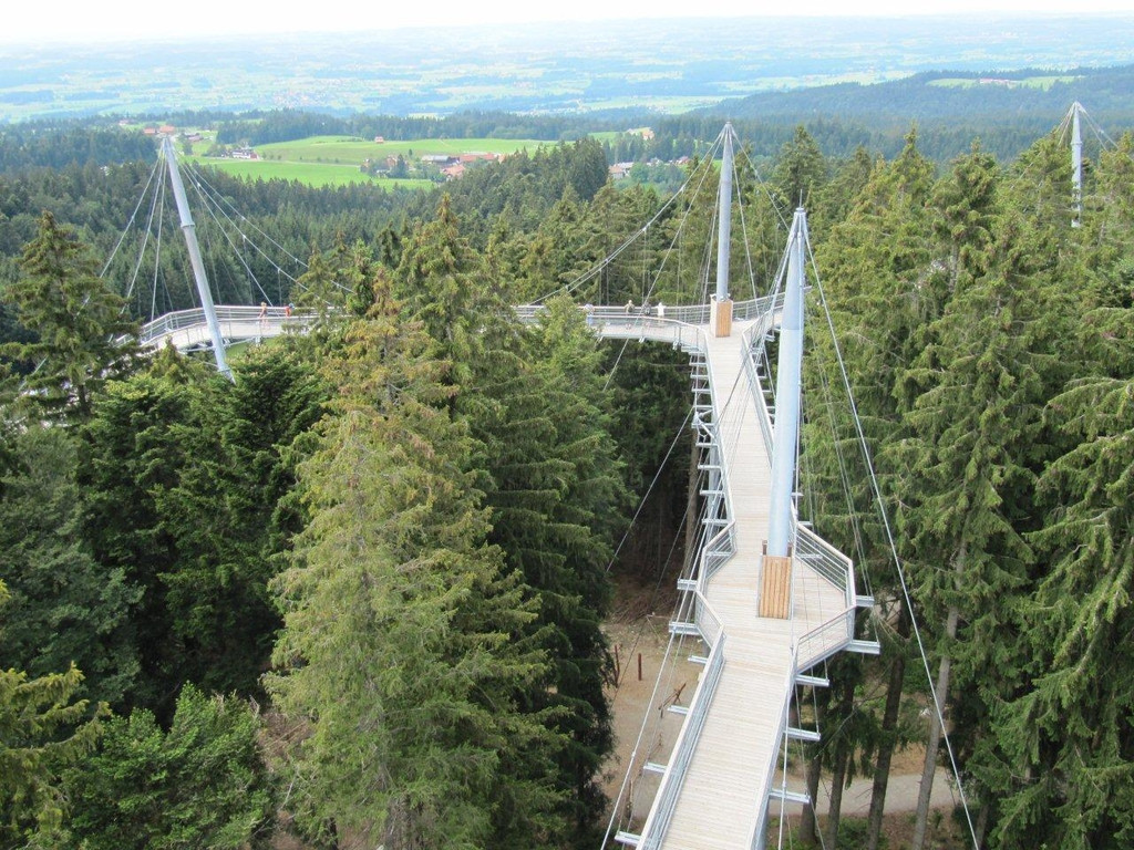 Skywalk-H__henweg_JPG-1310236411