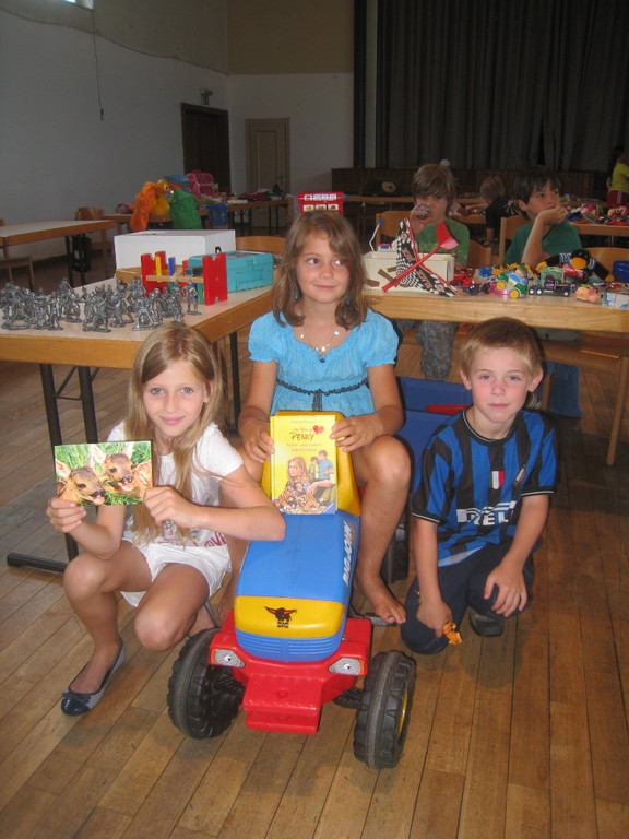 Flohmarkt KINDER 09-07-2011 _4__jpg-1310308171