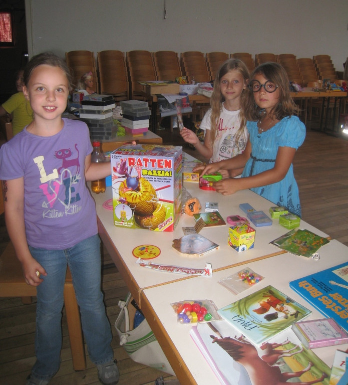 Flohmarkt KINDER 09-07-2011 _14__jpg-1310308269