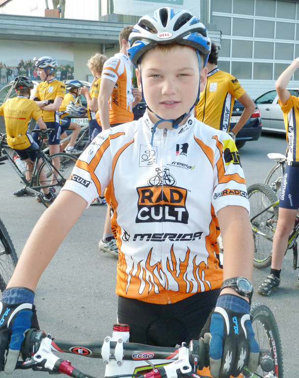 Pesut Nino 1_jpg-1310312513