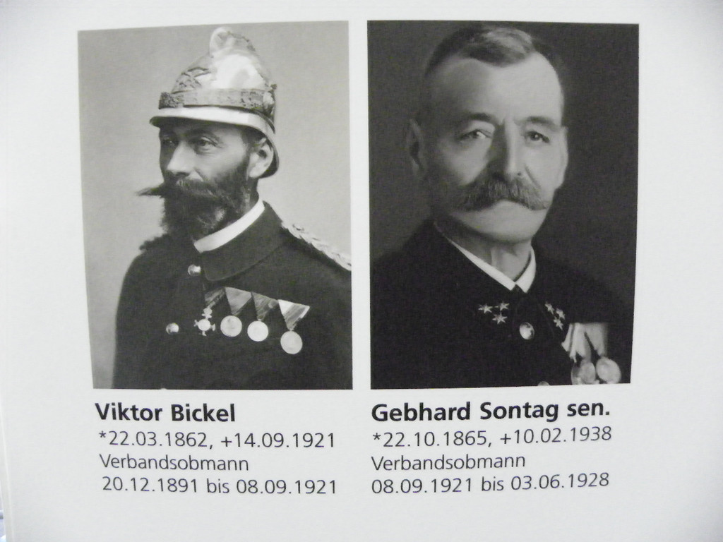 6_6_11 698_jpg-1310426162