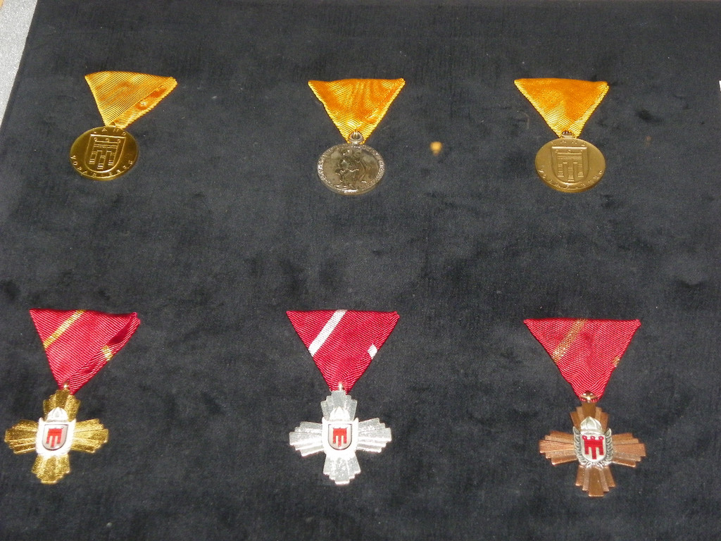 6_6_11 707_jpg-1310426217