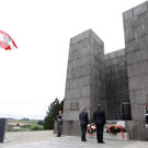 Komorowski besucht Mauthausen