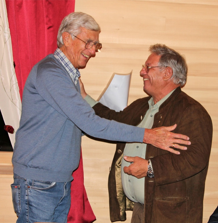 KOE_Wildpark JHV 14_jpg-1310646882