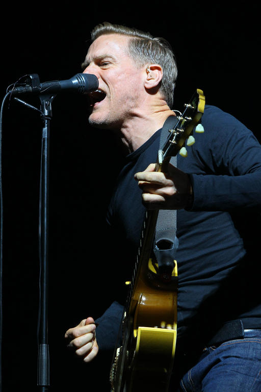 Bryan Adams09.jpg