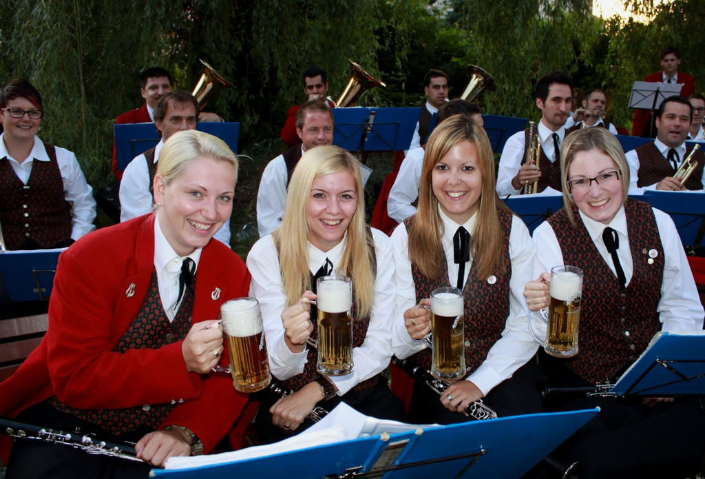 Reiner Daemmerschoppen MV Lochau 2011 _1__jpg-1310833880