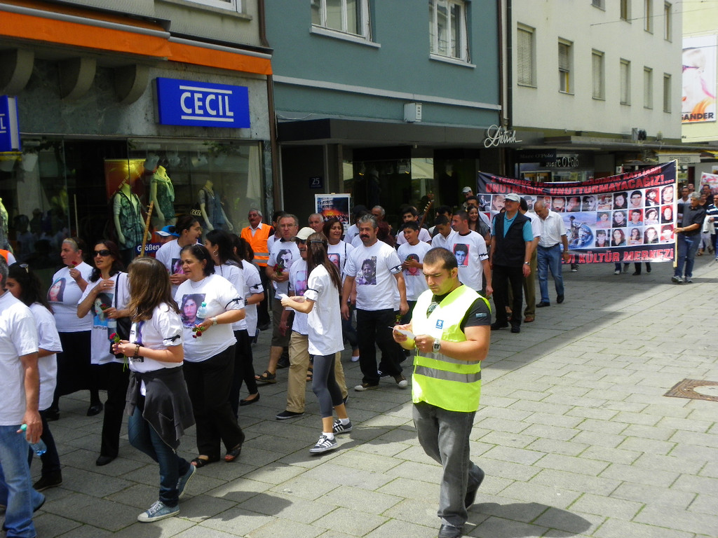 6_6_11 196_jpg-1310854982