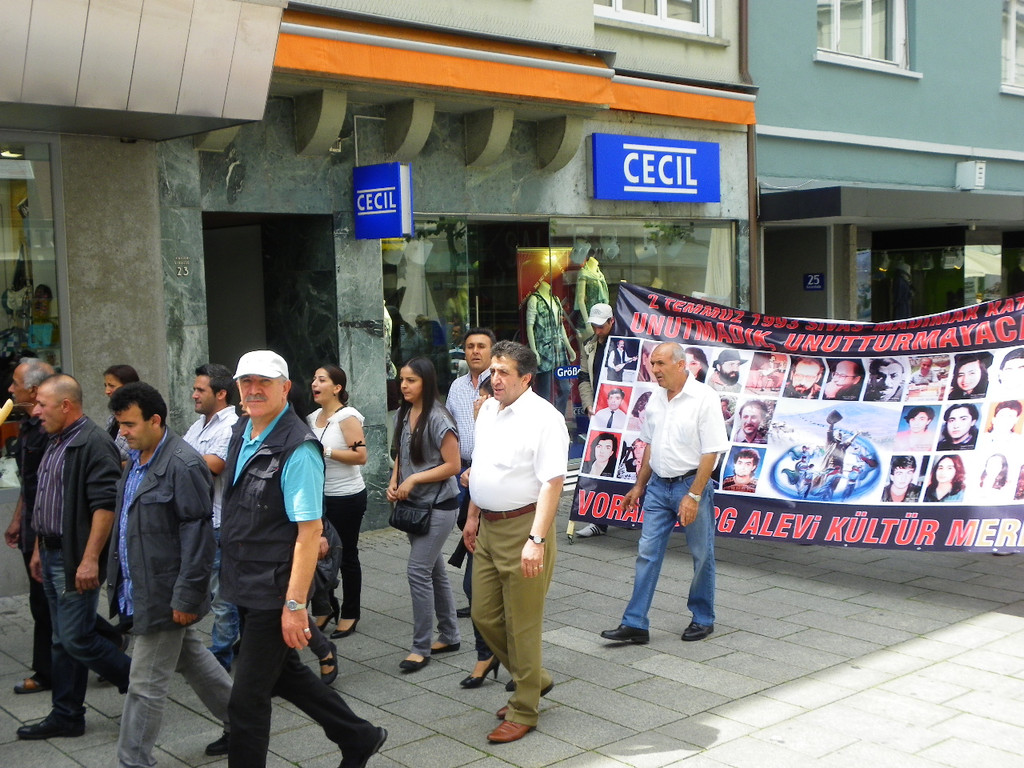 6_6_11 198_jpg-1310854990