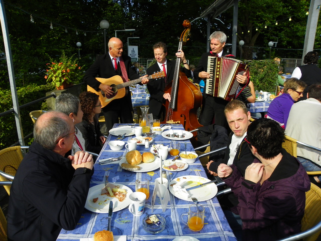 105_9354_jpg-1310855500