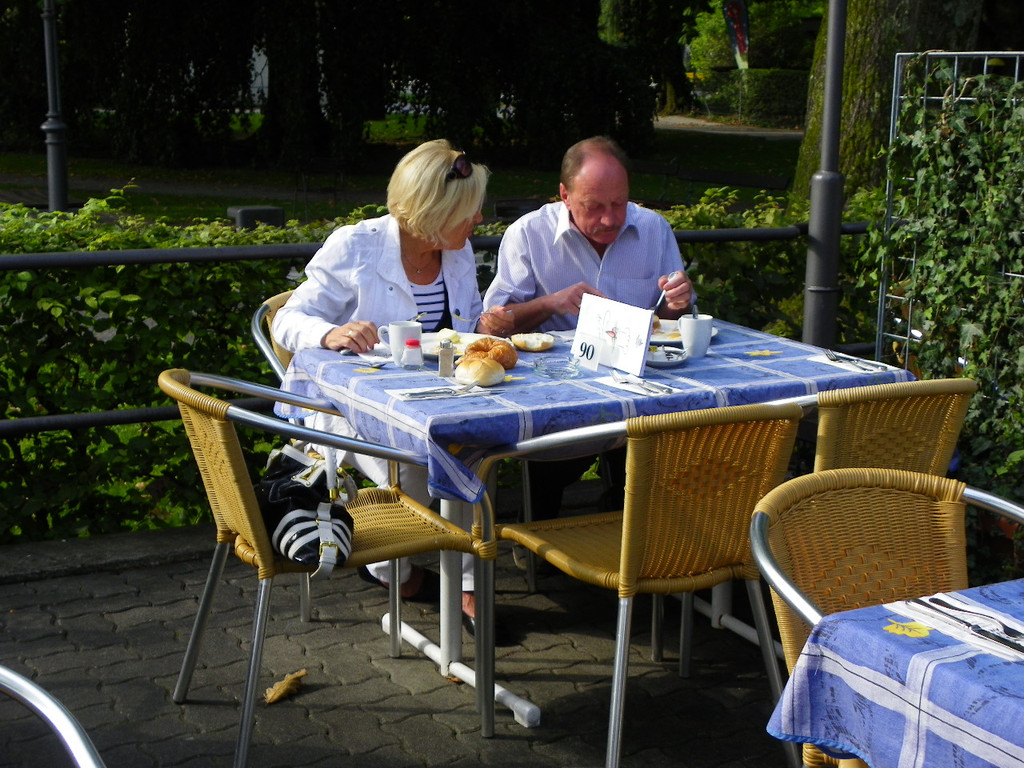 105_9358_jpg-1310855520