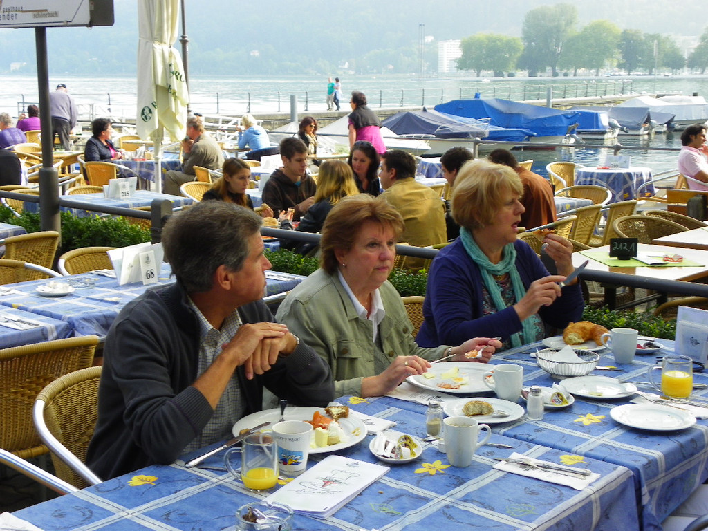 105_9359_jpg-1310855526