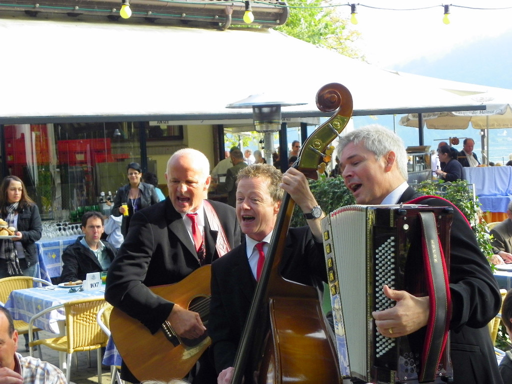 105_9362_jpg-1310855536