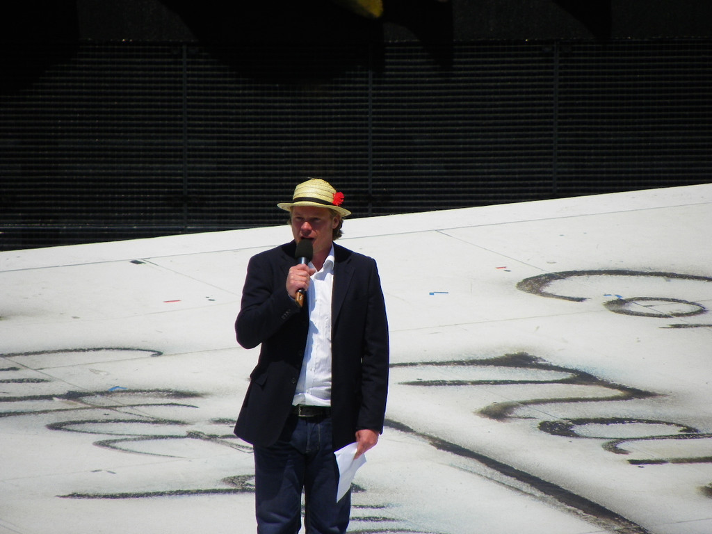 111_8064_JPG-1310861028