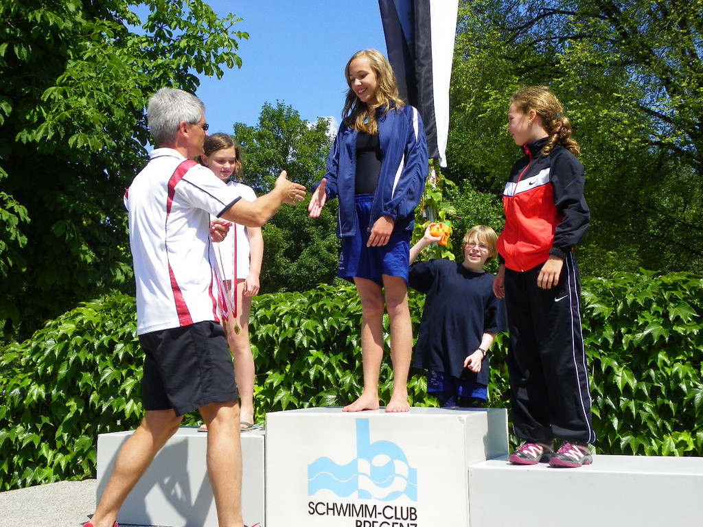 111_8385_JPG-1310864702