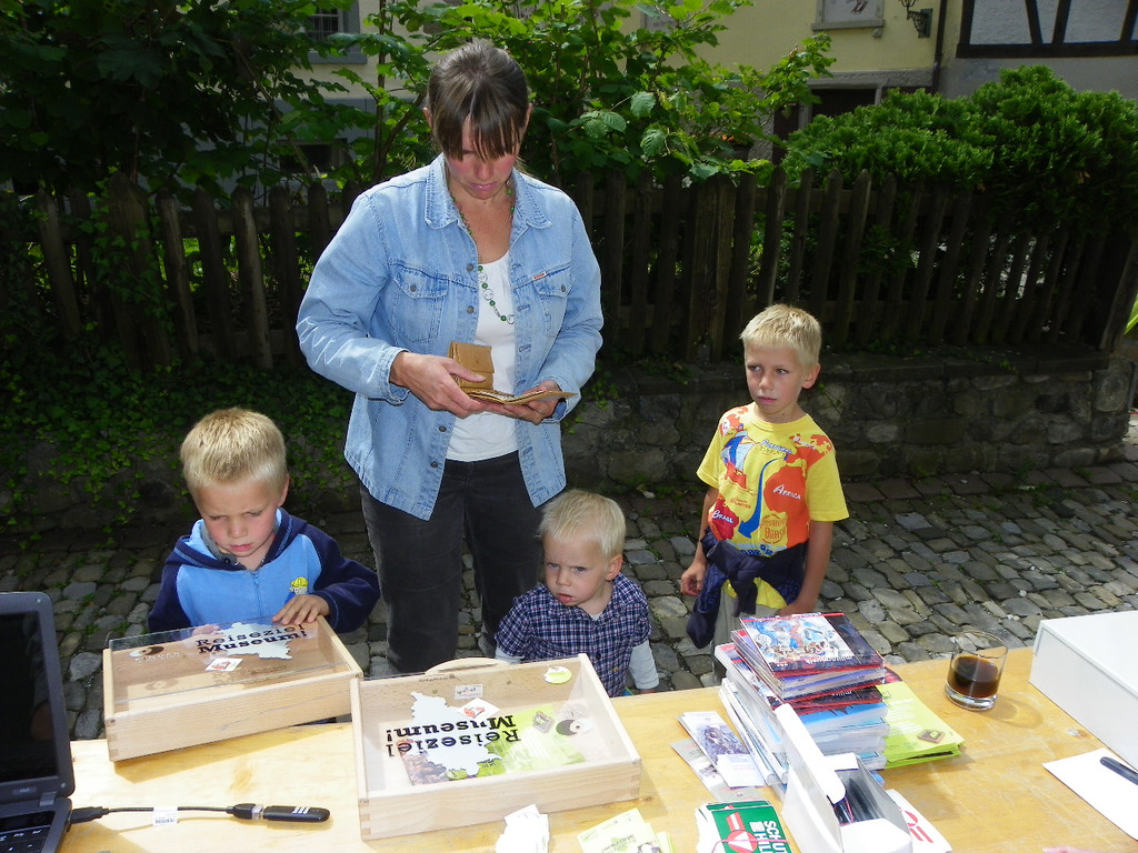 111_8649_JPG-1310938781