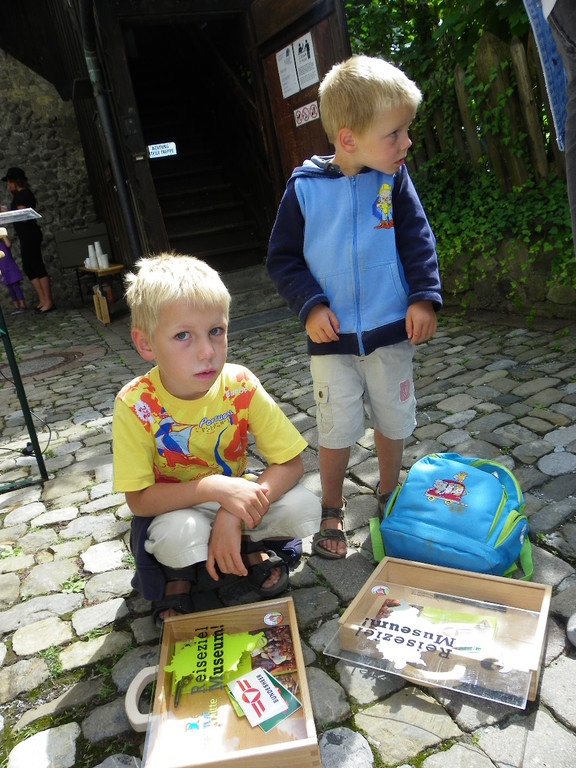 111_8652_JPG-1310938799