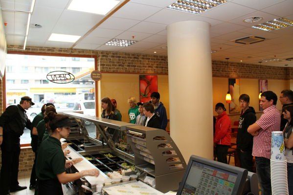 normal_18072011fmt_subwaysbg_fm_04.jpg