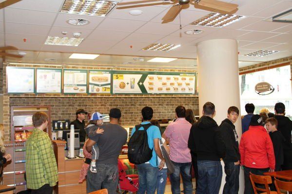 normal_18072011fmt_subwaysbg_fm_06.jpg