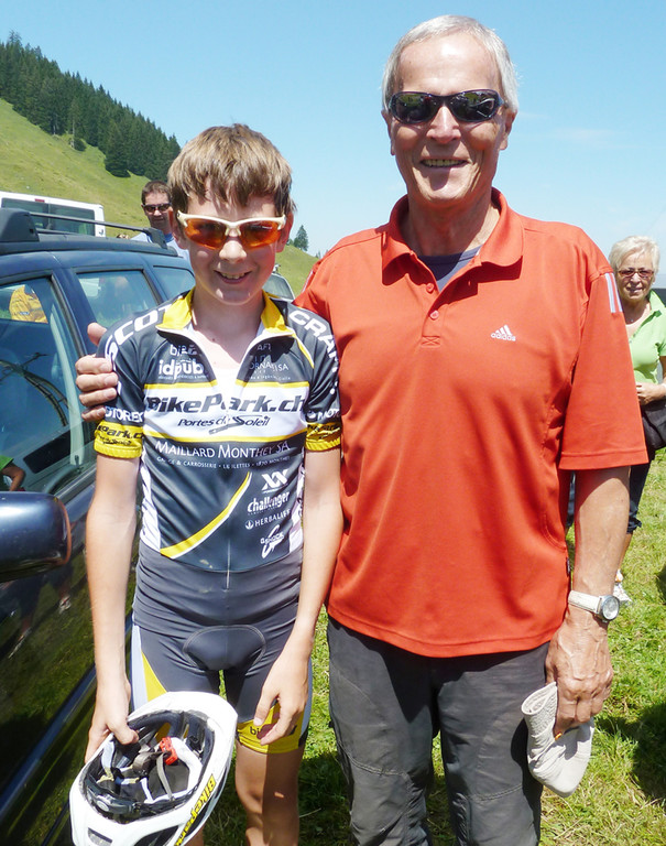 Bike16Rolf_Dominik_jpg-1311007160