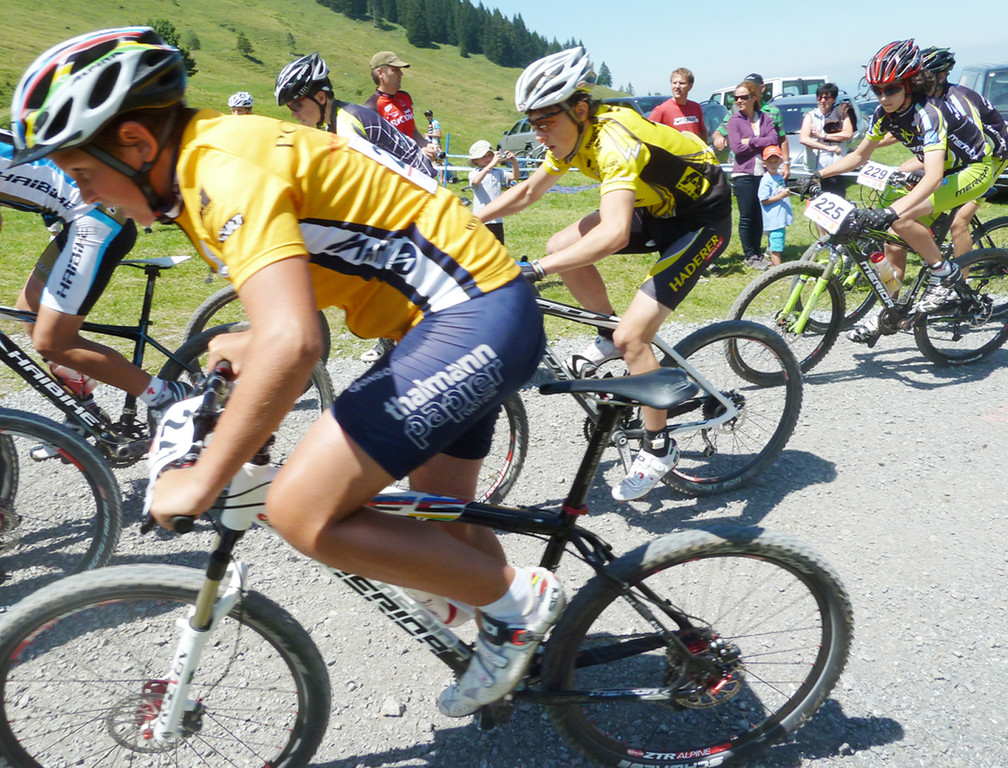 Bike36Start_jpg-1311007763