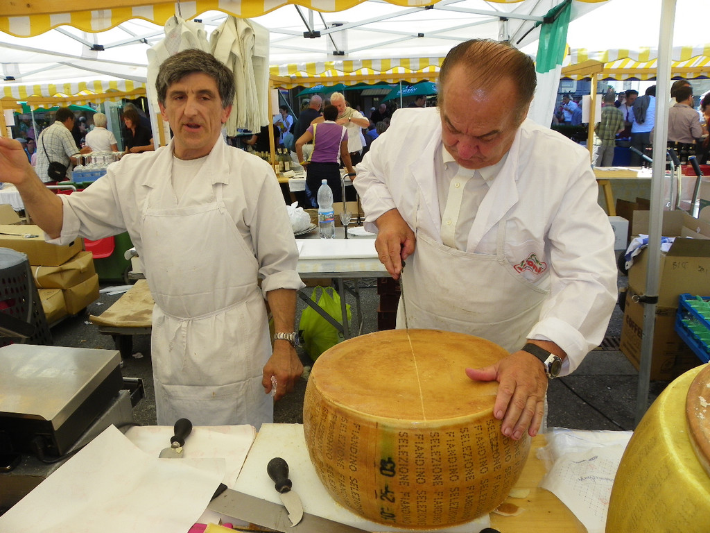 112_0818_JPG-1311062773