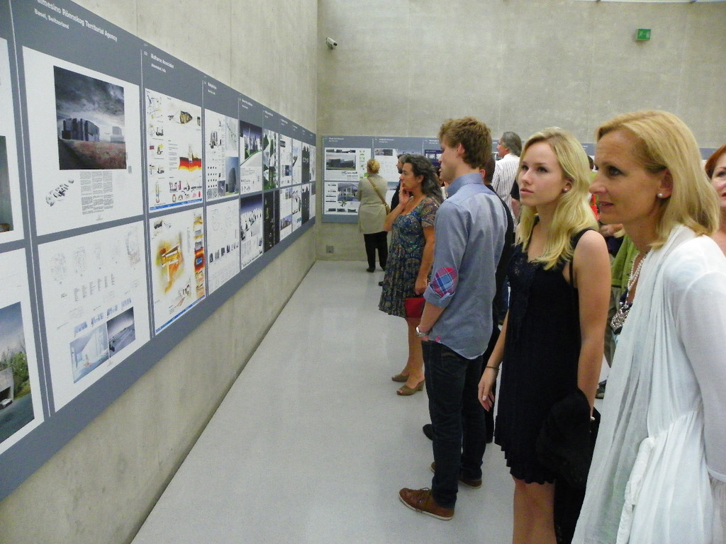 111_9795_JPG-1311064599