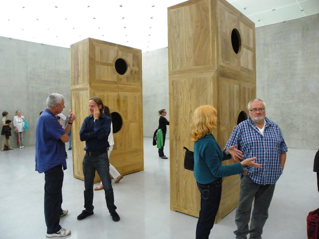 111_9877_JPG-1311064677