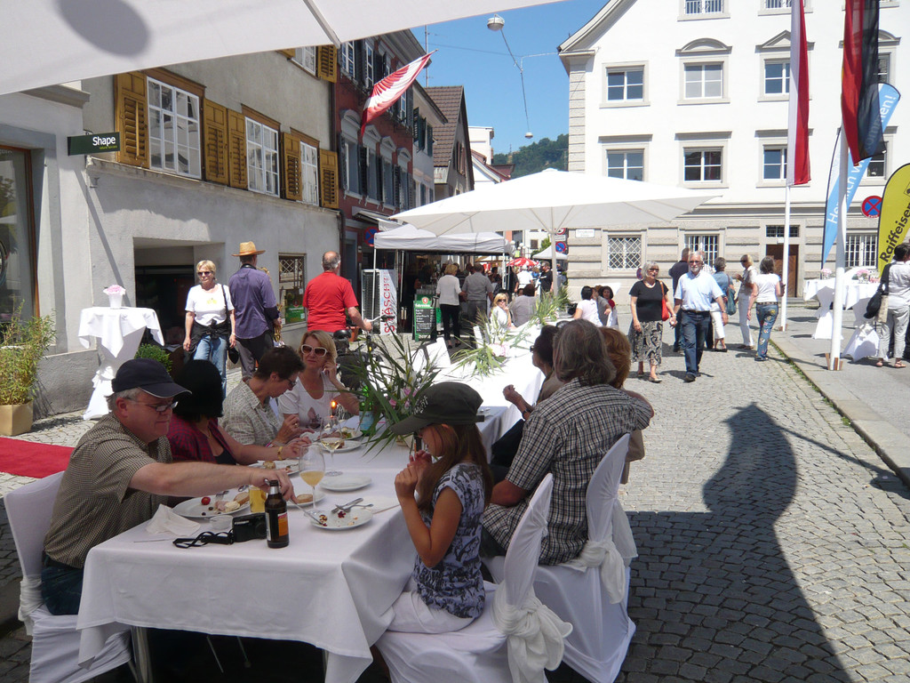 L1050773_jpg-1311072106