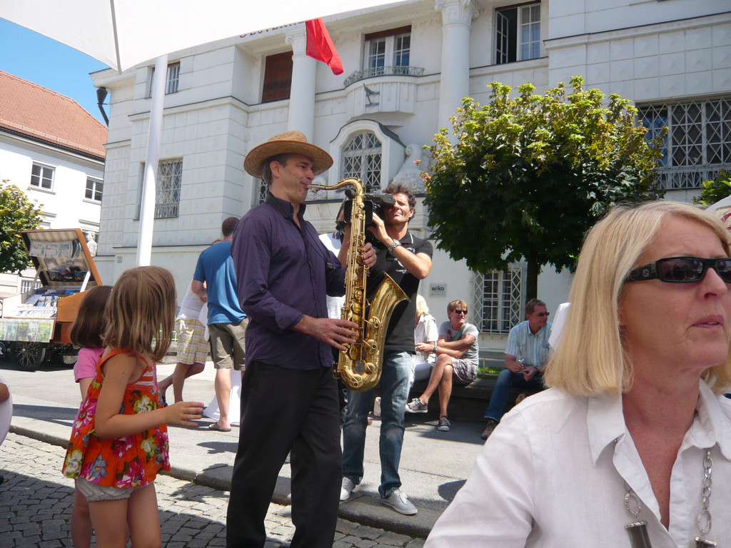 L1050785_jpg-1311072286