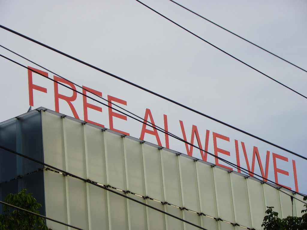 111_9932_JPG-1311095930