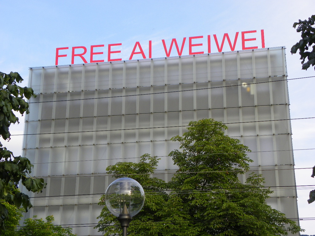 111_9937_JPG-1311095943