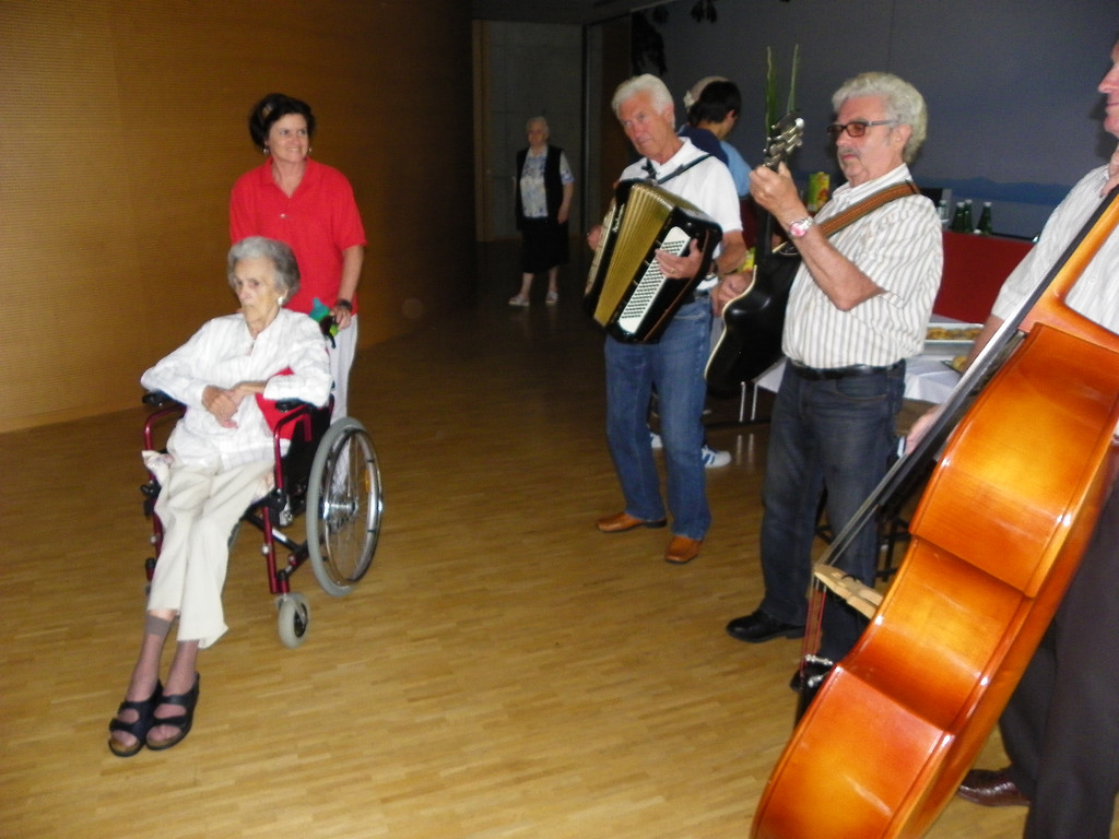 6_6_11 885_jpg-1311111313